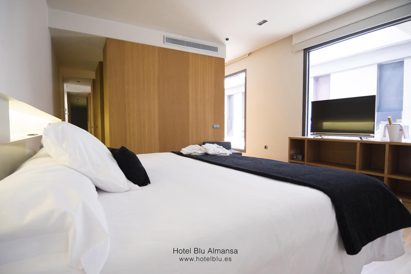 Blu Hotel Almansa Eksteriør bilde